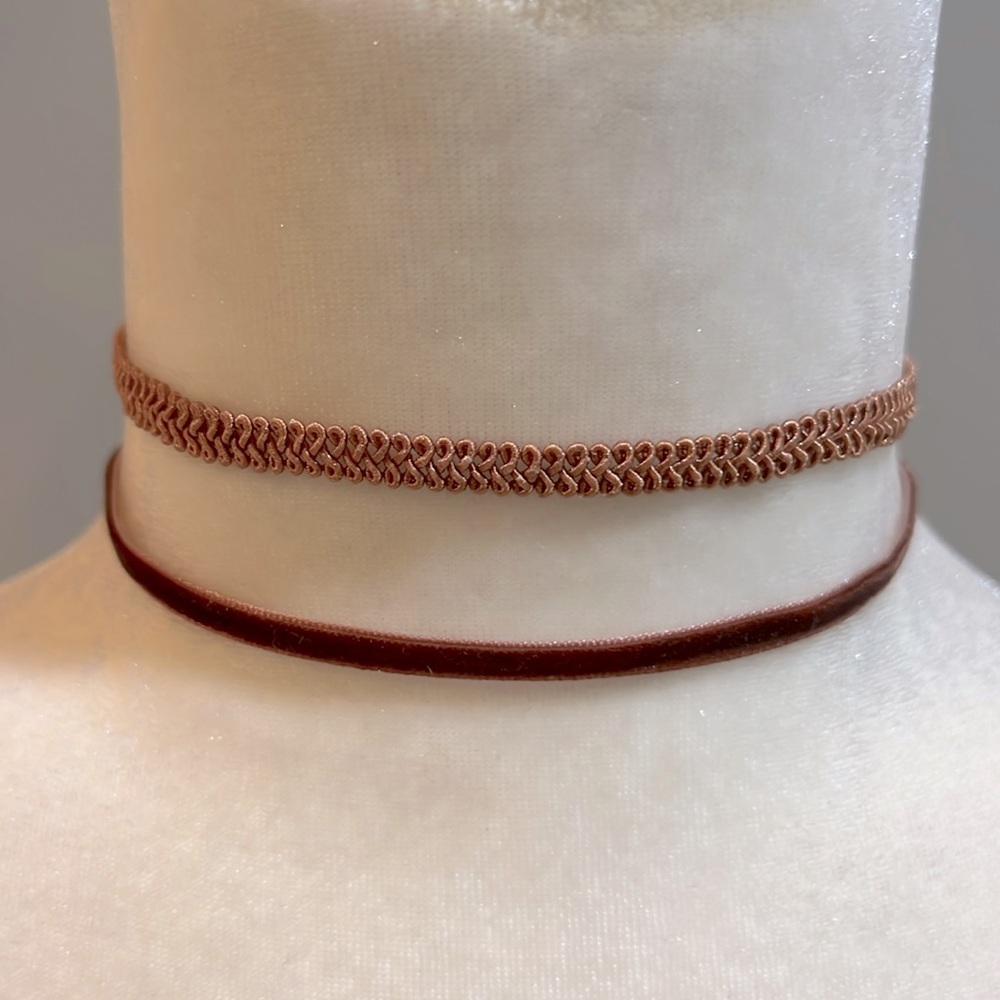 5/$15 - Velvet and Macrame Choker Set